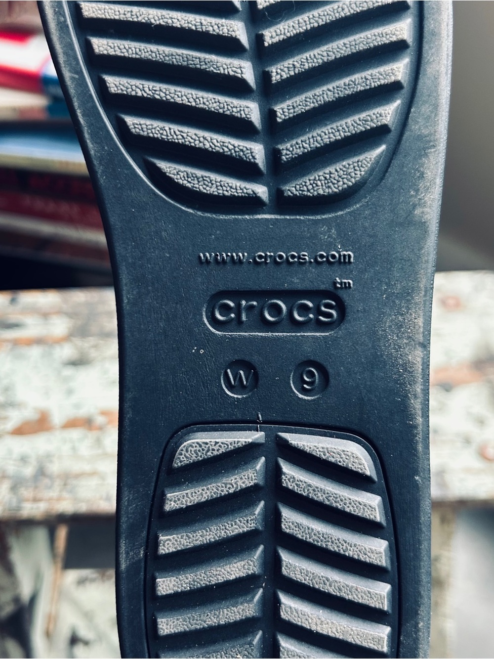 Crocs Brooklyn Women’s Size 9 Black Dual-Strap Low Wedge Sandals - Picture 7 of 7